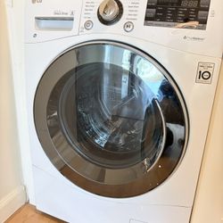 Like-New LG Washer/Dryer Combo (WM3488HW) – Only Used 5 Times – Perfect for Small Spaces