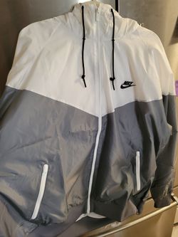 Nike zip up hoodie jacket. Size 2XL. New
