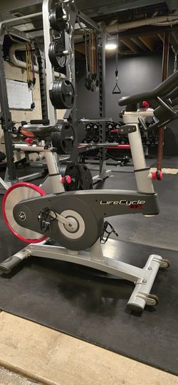 Life Fitness Life Cycle GX