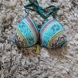 36DD Swimsuit Top