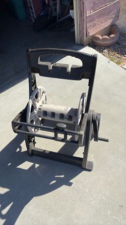 Water hose rack