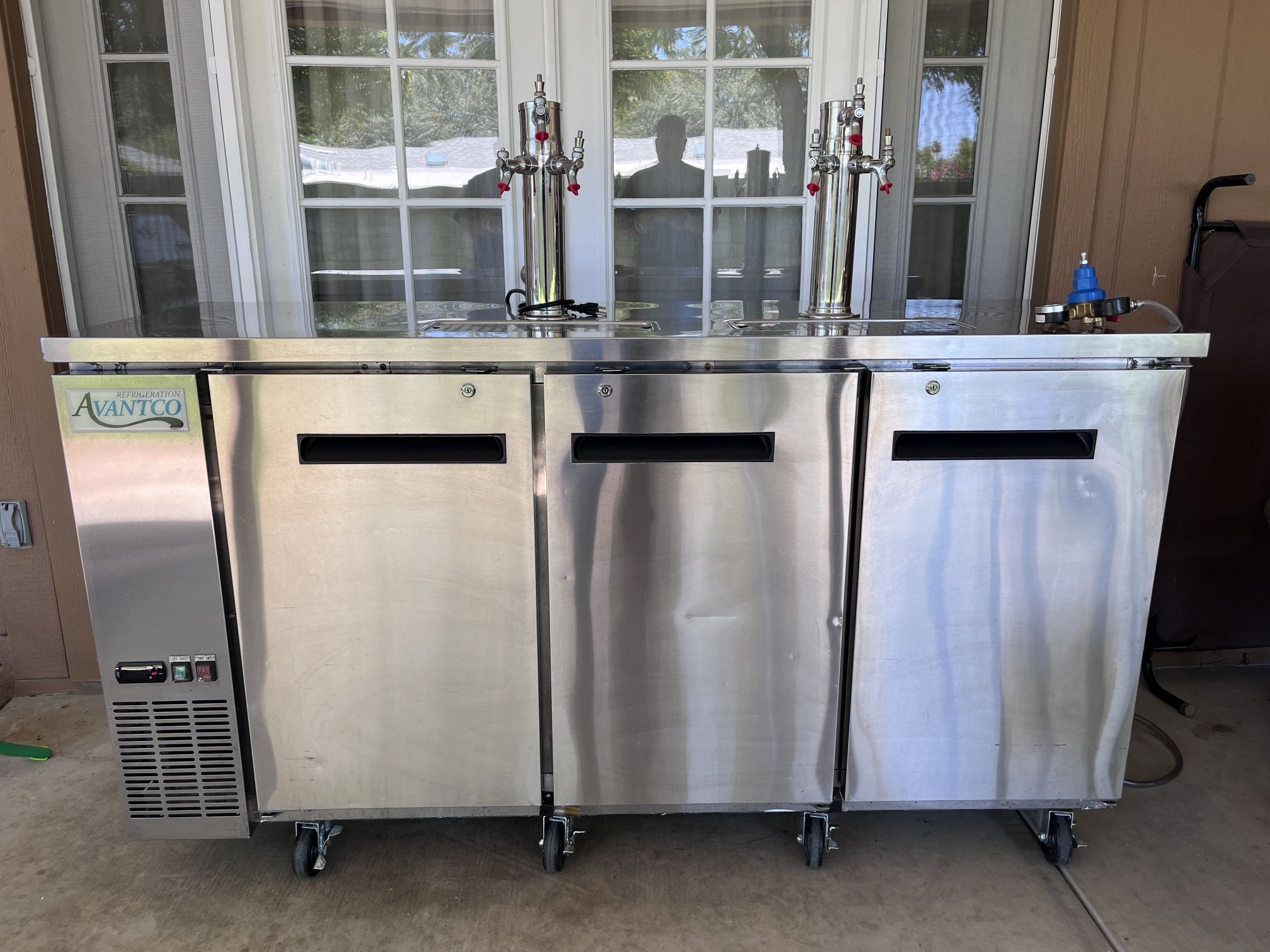 KEGERATOR * 6 PRODUCT *