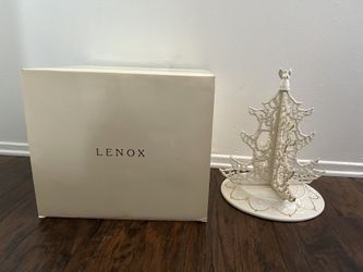 New Lenox Christmas Tree With Ornaments