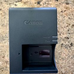 Brand New Canon EOS R10, R50, R100 Battery Wall Plug Charger