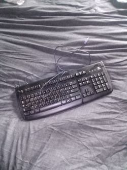 Logi Tech Keyboard 
