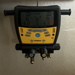 Fieldpiece Gauges