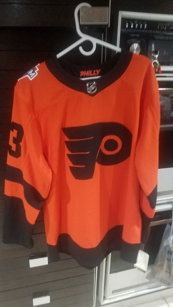 Flyers jersey for Sale in Philadelphia, PA - OfferUp