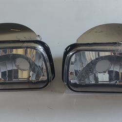 Pair of Clear turn signal signal lens for 85-92 Chevy Camaro Z28.