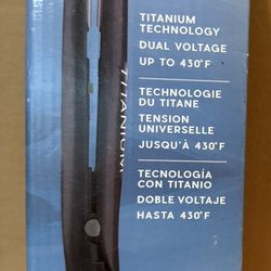 Baby kiss Pro Titanium 3/4 Mini Hair Straightener Black