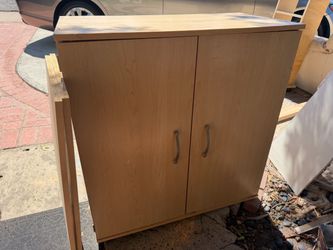 Free cabinet