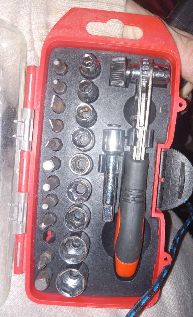 MISCELLANEOUS TOOL SETS And TOOLS