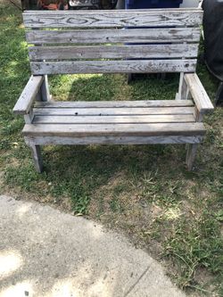 All 4 pieces outdoor furniture Black Friday $40.00 Till  December 1,2025