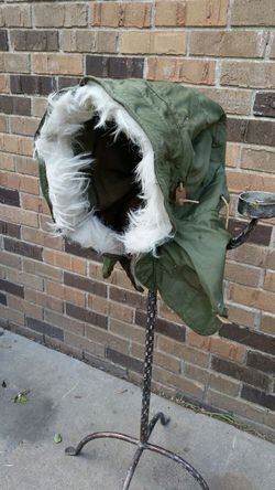 Real army parka attachment hood