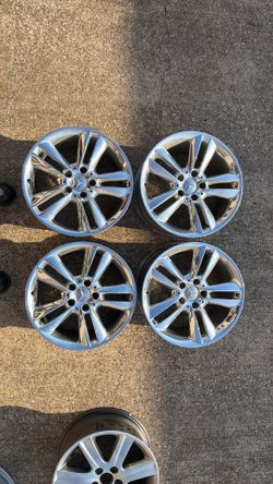 Mercedes CLK350 17” Chrome Wheel Set 65388