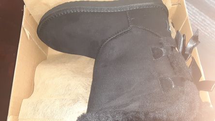 Uggs Bailey Bow ll Boots Women 7