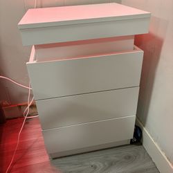 Set Of Two Night Stands