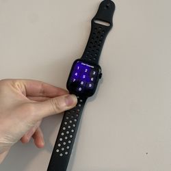 Apple Watch Series 7