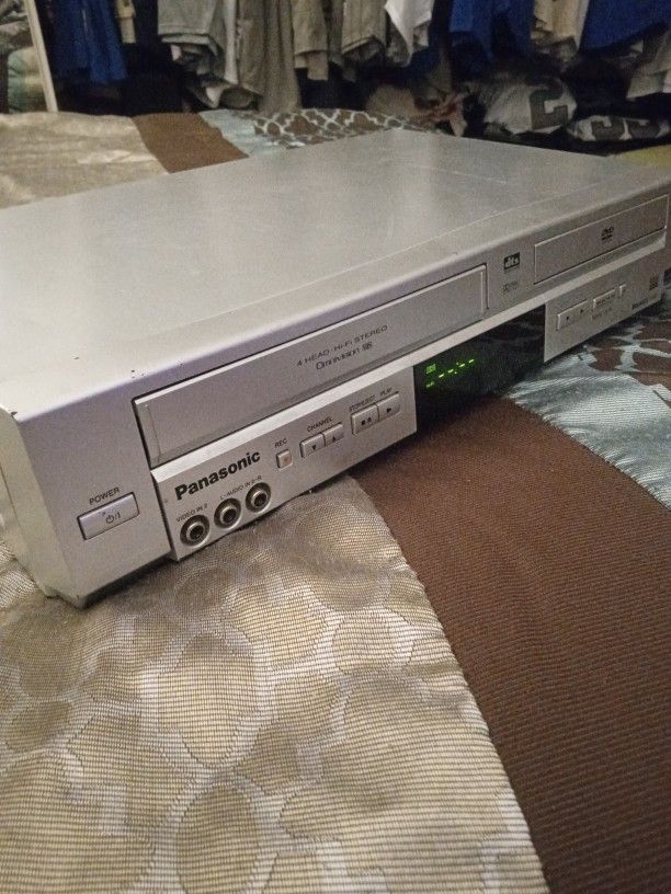 Panasonic VHS DVD Player Yes It Works!