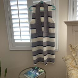ANTHROPOLOGIE SWEATER