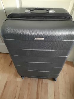 Samsonite Hard Shell Spinner Luggage