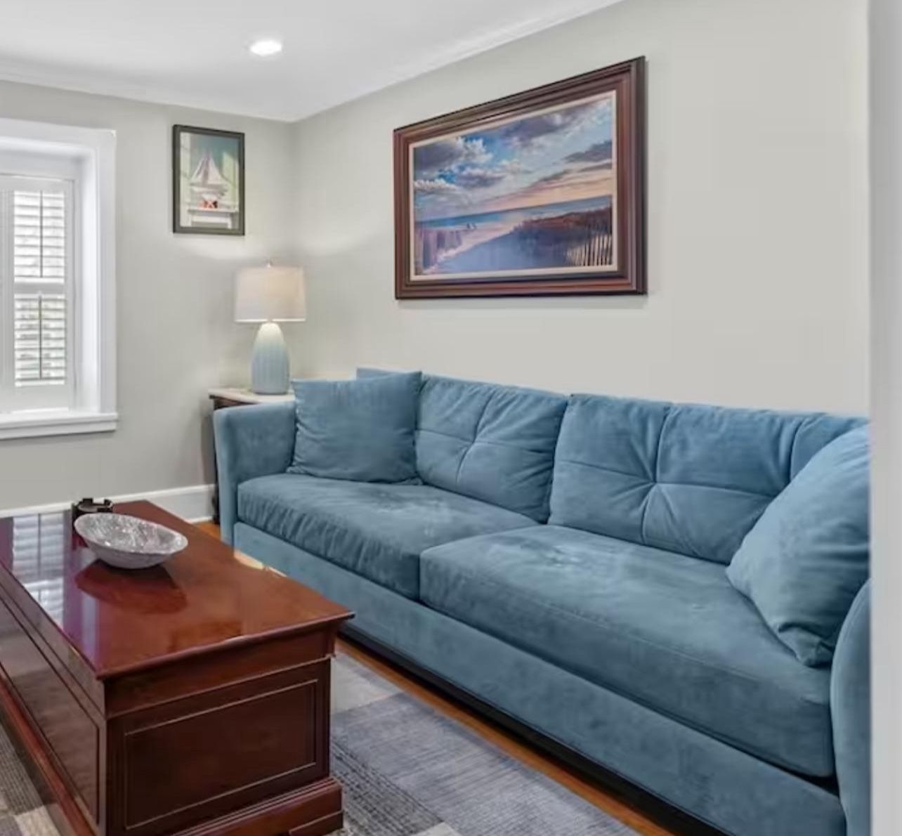 🛋️ Queen Sleeper Sofa – Like New! 💤