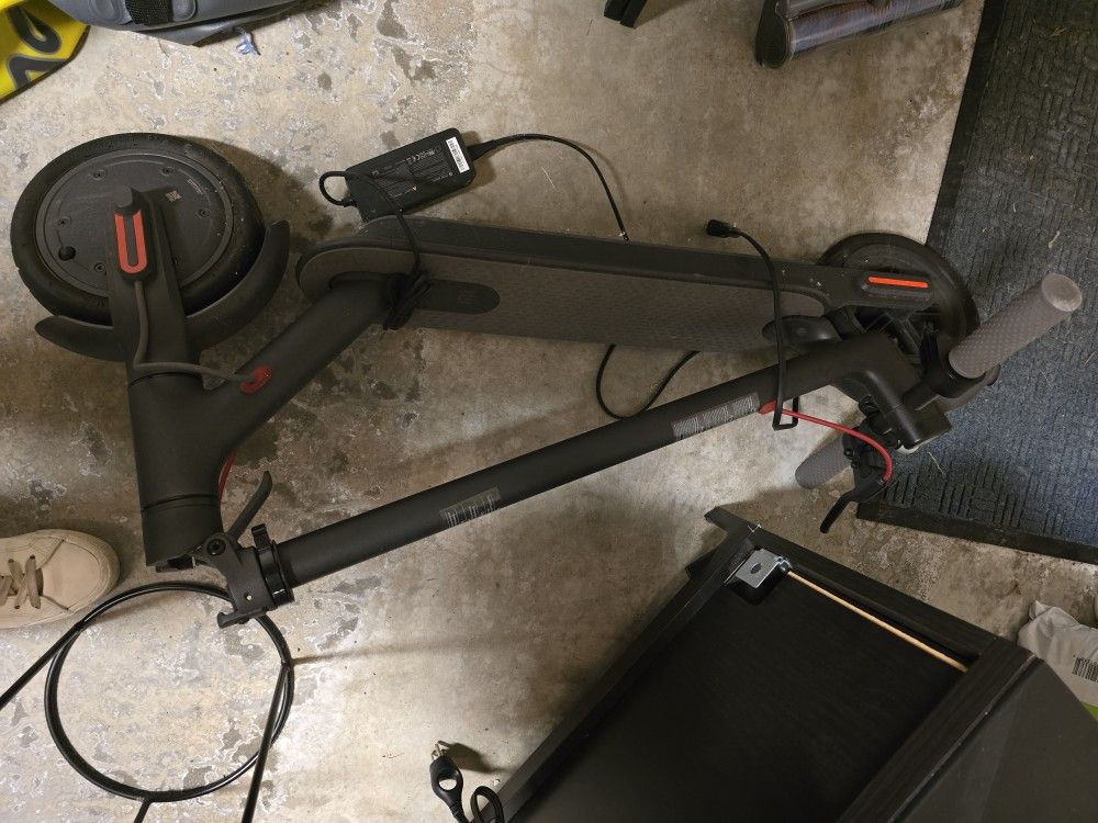 Mi M365 Pro Scooter