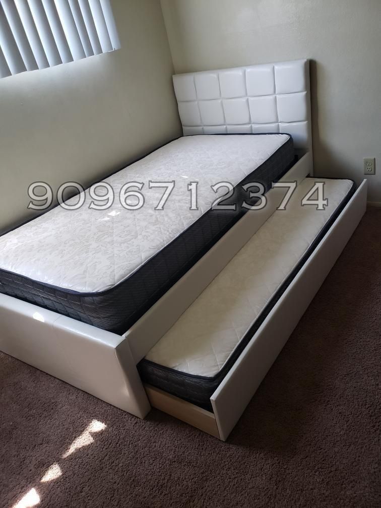 Twin/twin Size White Trundle Bed W Ortho Mattress