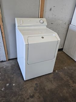 maytag heavy duty large capacity electric dryer.
