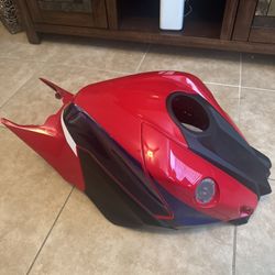 2017-2022 Honda CBR1000RR Full Gas Tank Fairing 