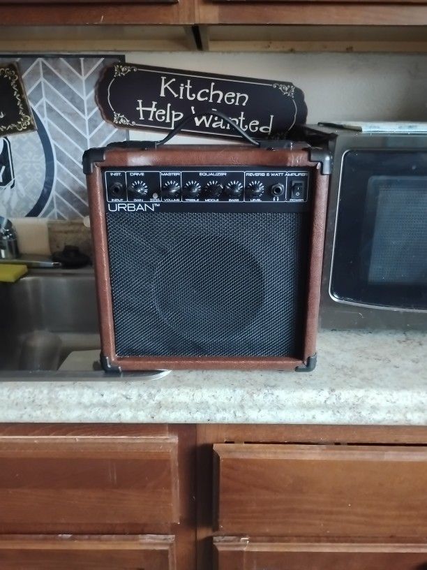 Urban Guitar Amp 