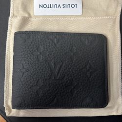 Black Louis Vuitton Wallet 