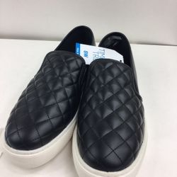 Time And Try Womens Slip On Shoe Size 9Wide