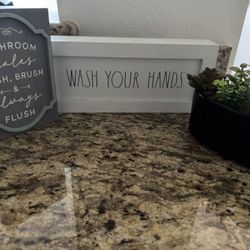 Decor- Bathroom- 3 Items