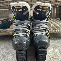Bauer 3s Ice Skates