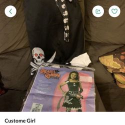 Costume Girl