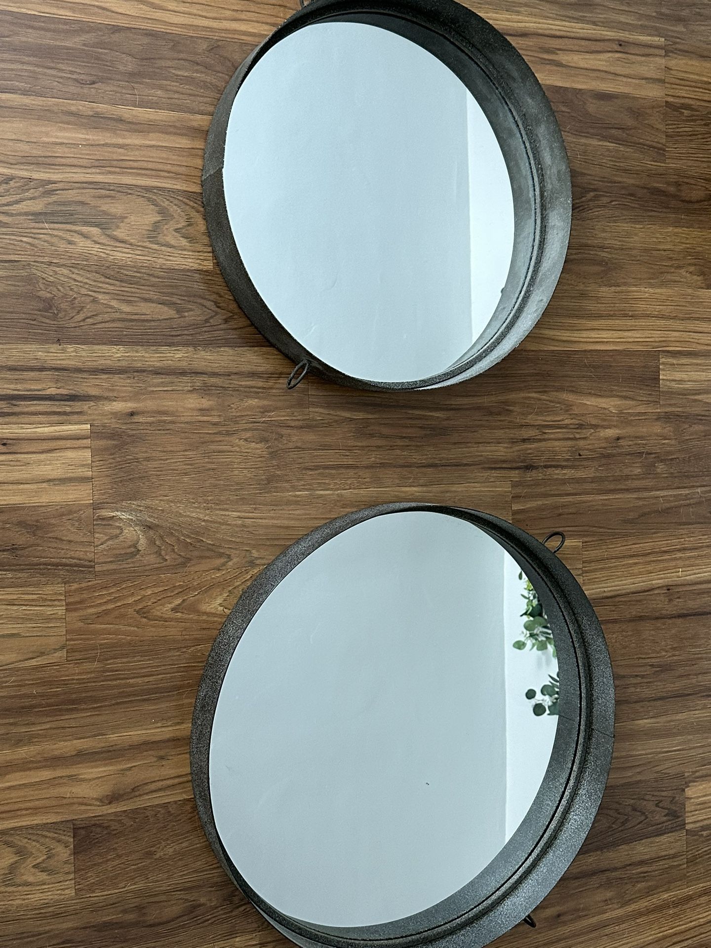 2pc Rustic Style Mirror Set