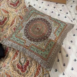 Turkish Pillow
