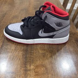 Nike Jordans Size 7