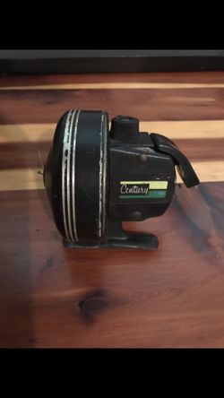 Century 135 fishing reel