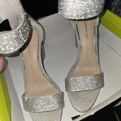 Silver glitter heels / tacones plateados con brillo