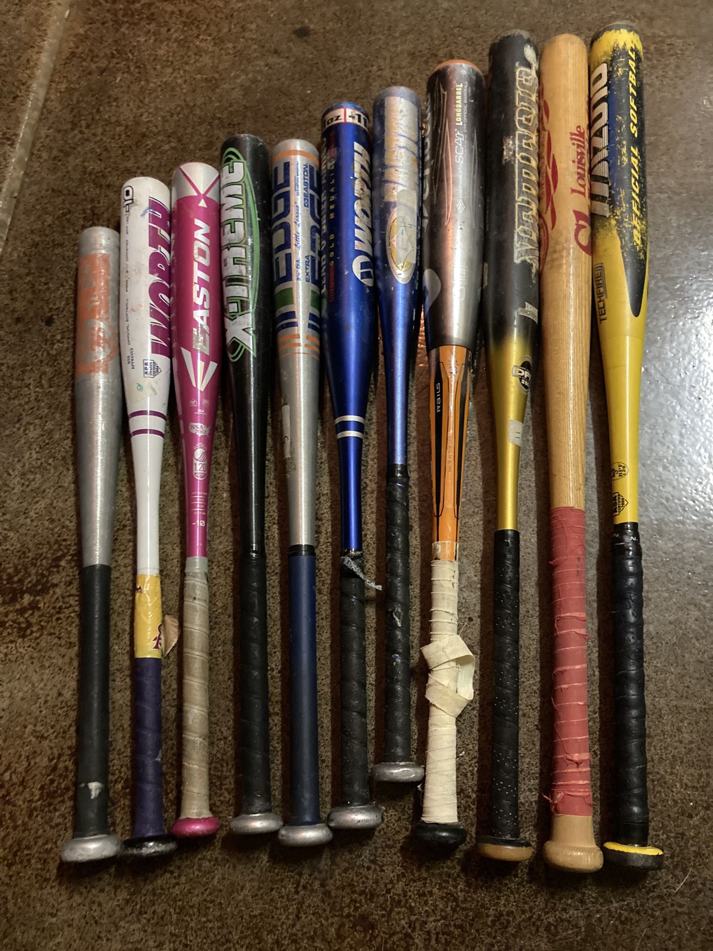 Baseball And Softball Bats (Peoria)