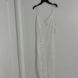 White Prom Dress With Sequins 