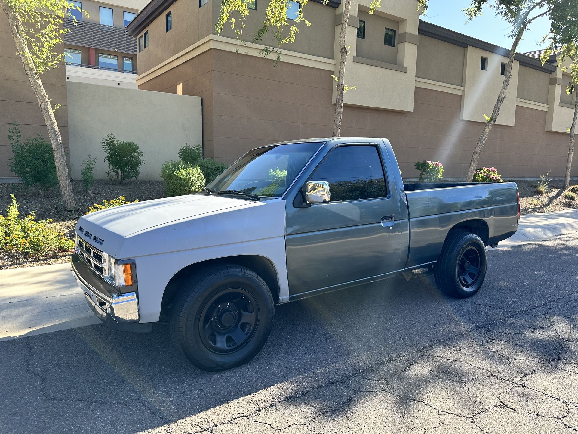 1992 Nissan Pickup