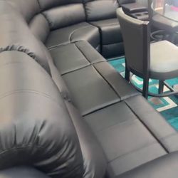 Manual Recliner Sectional 