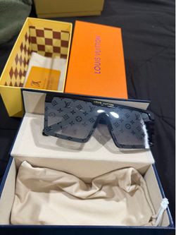 LV glasses