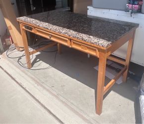 desk