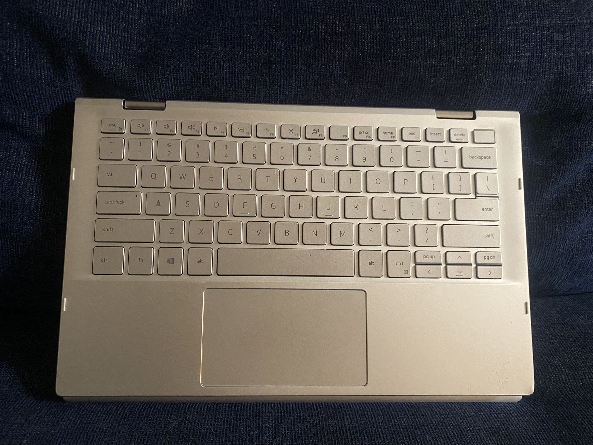 Dell Ispirion 7000 13”