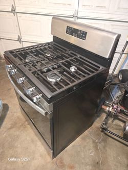 whirlpool gas/electric stove