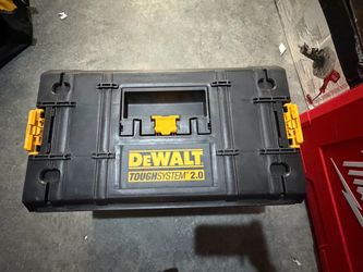 DeWalt toughsystem 2.0 tool box