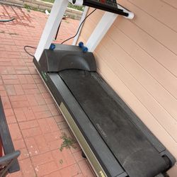 Treadmill Precor C964i